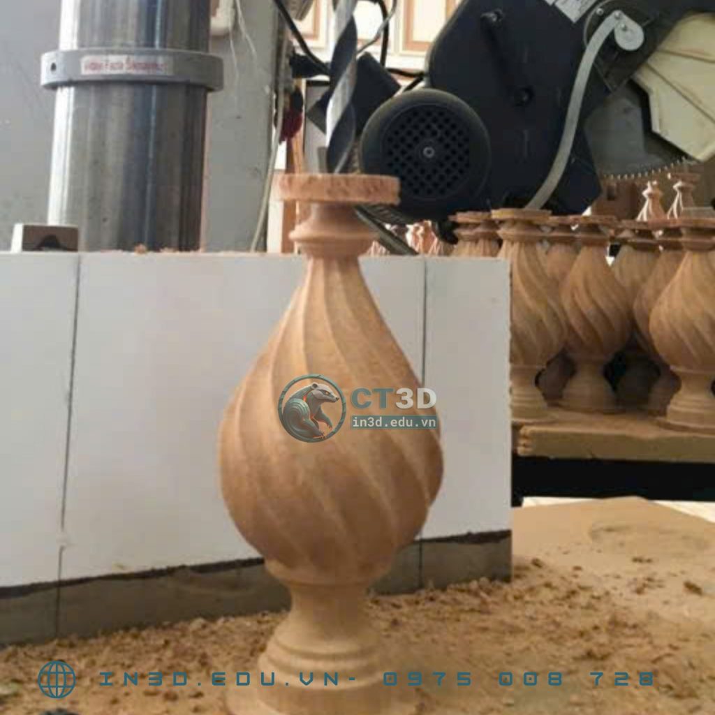 Bình gỗ tiện CNC, bề mặt trước khi sơn lót
